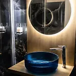 Relais Chiaia 4*