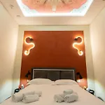 Relais Chiaia 4*