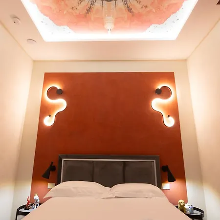 Relais Chiaia 4*